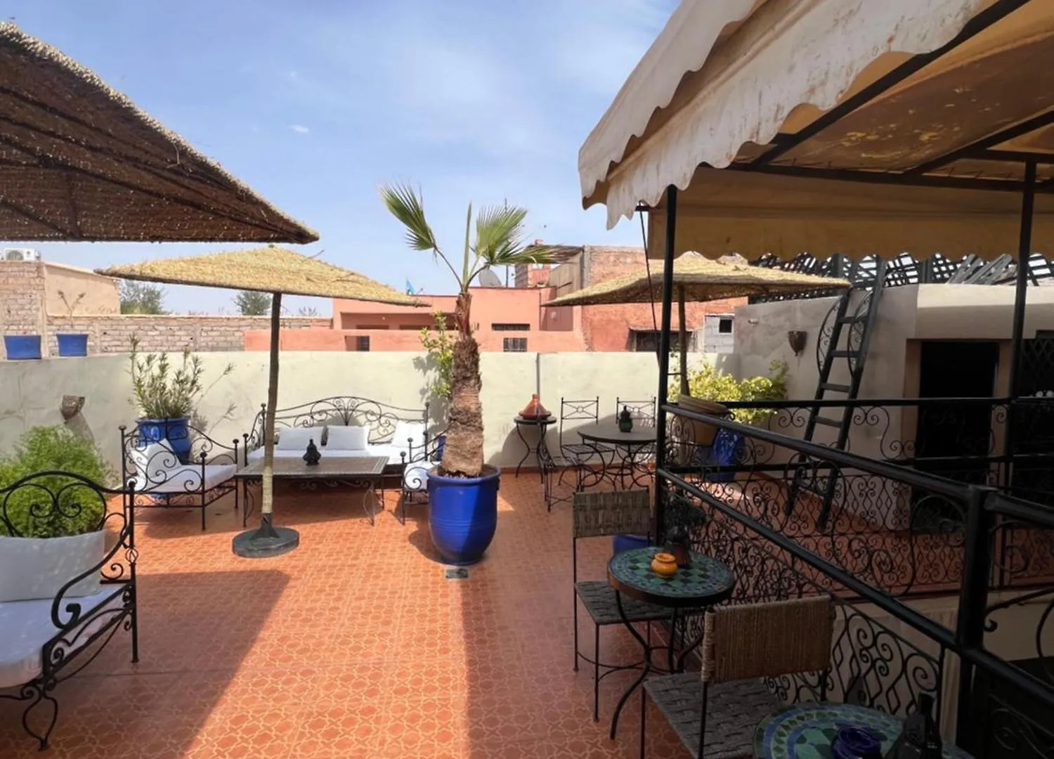 מרקש Riad La Perla Bianca לינה וארוחת בוקר