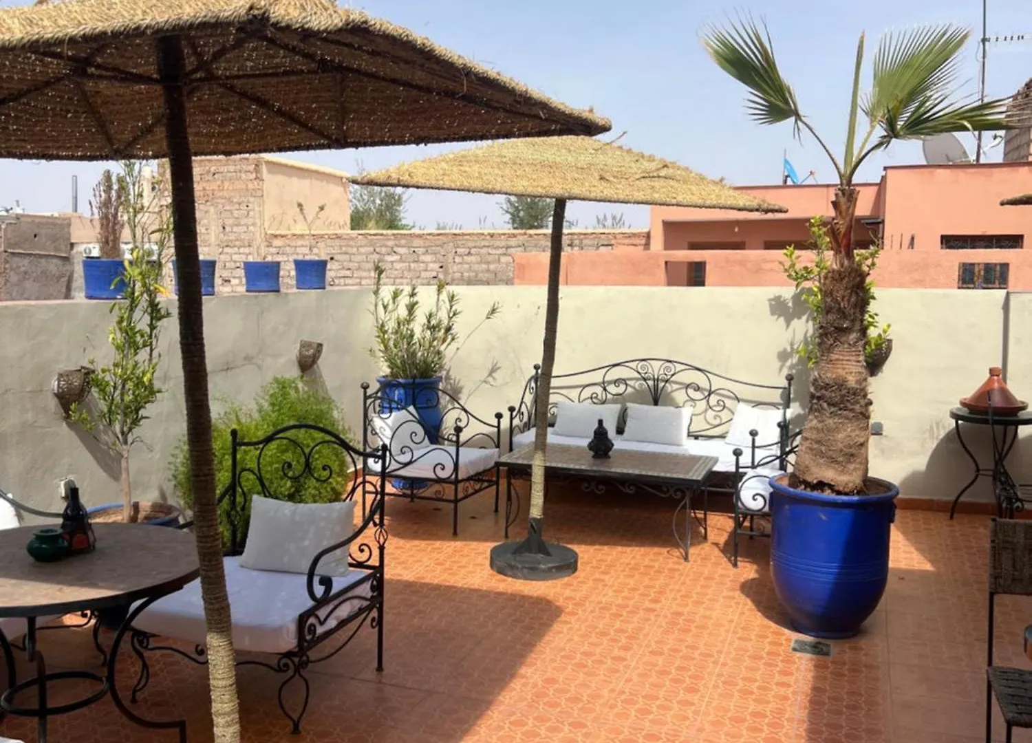 לינה וארוחת בוקר מרקש Riad La Perla Bianca מרוקו